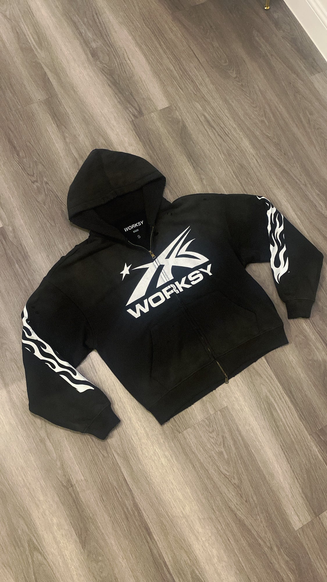 WORKSY STUDIOS ZIP UP HOODIE