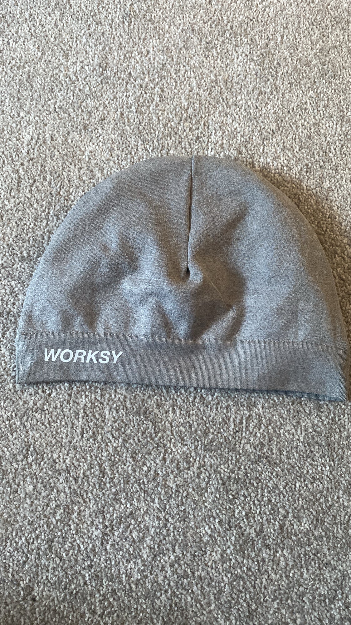 WORKSY- WOLF GREY SKULL CAP